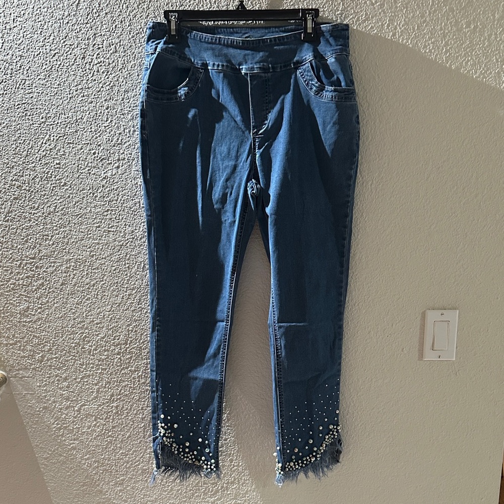 Women's Blue Jeans with pearl accents